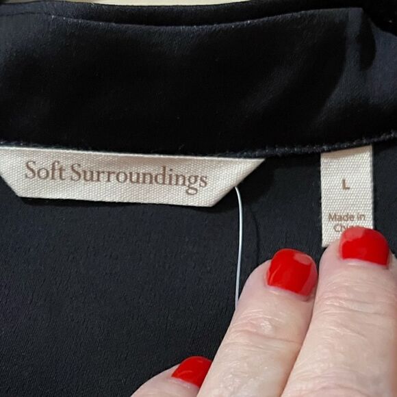 NWT SOFT SURROUNDINGS 3/4 Sleeve Floral Blouse Black Women’s Size Large - Picture 5 of 6